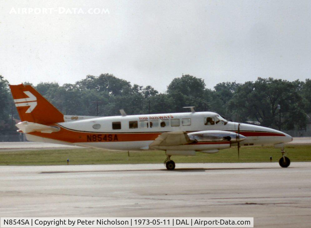 N854SA, 1968 Beech 99 C/N U-45, Beech 99 of Rio Airways at Love Field, Dallas in May 1973.