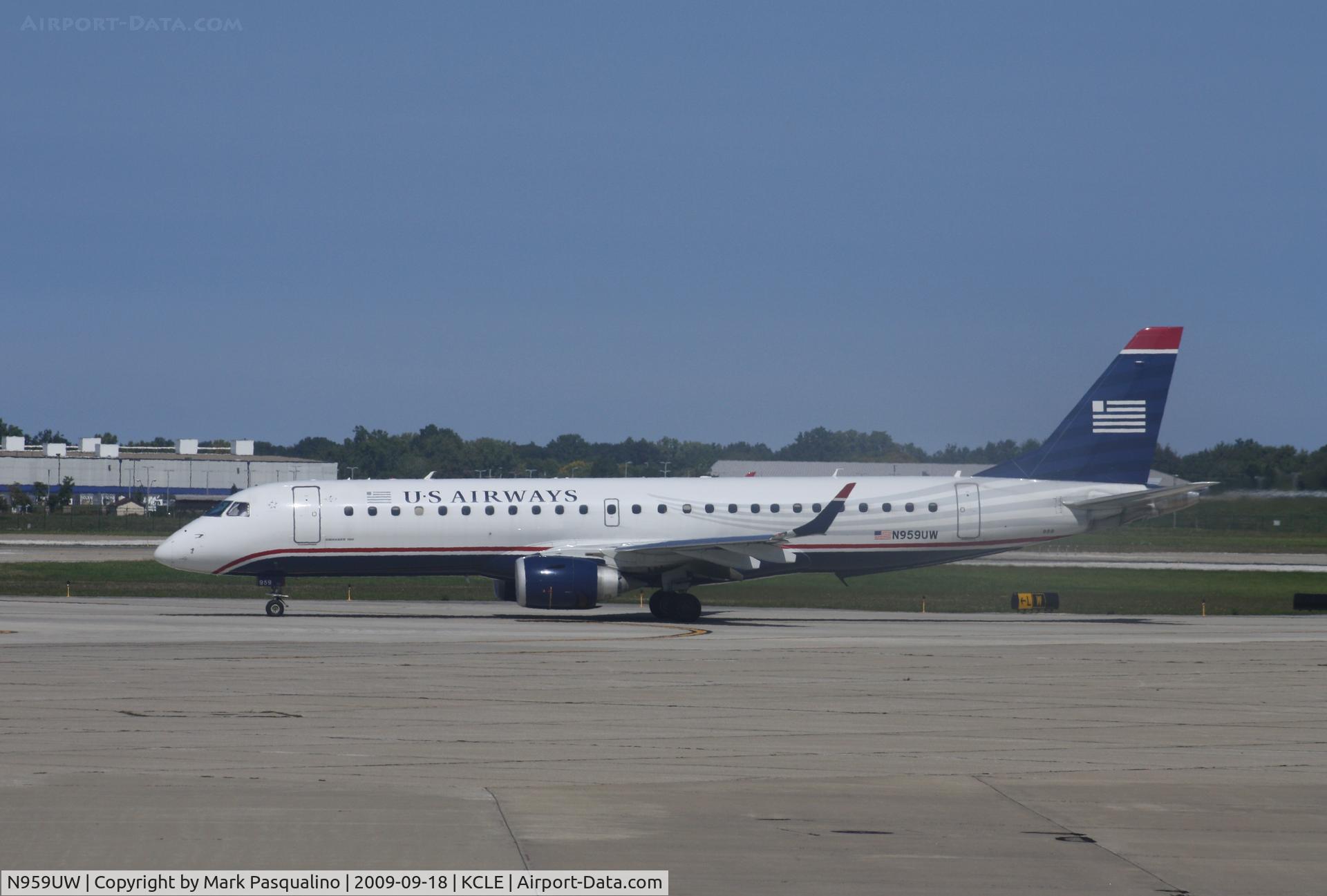 N959UW, 2008 Embraer 190AR (ERJ-190-100IGW) C/N 19000166, ERJ 190-100 IGW