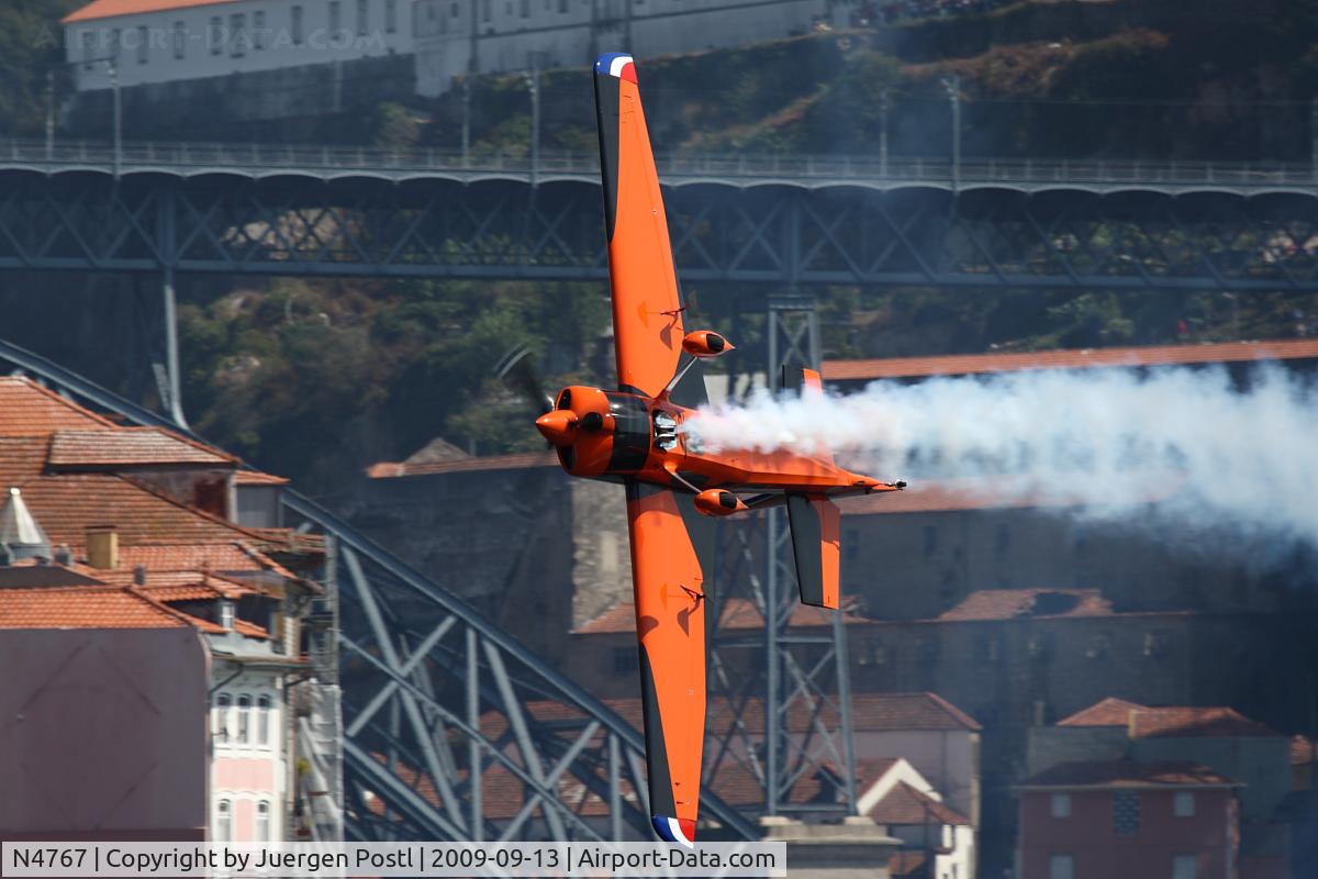 N4767, Zivko Edge 540 C/N 0045, Red Bull Air Race Porto 2009 - Nicolas Ivanoff