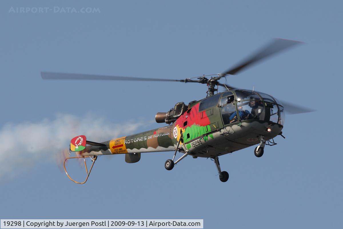 19298, Sud SE-3160 Alouette III C/N 1556, Red Bull Air Race Porto 2009 - Portugal Air Force - Sud SE-3160 Alouette III