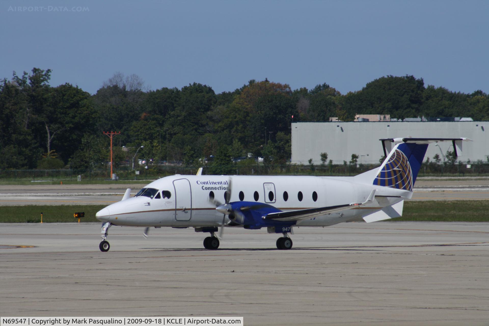 N69547, 1995 Beech 1900D C/N UE-189, Beech 1900D