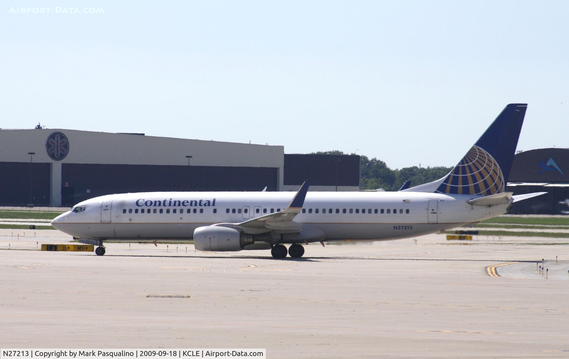 N27213, 1998 Boeing 737-824 C/N 28773, Boeing 737-800