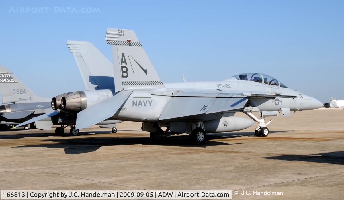 166813, Boeing F/A-18F Super Hornet C/N F186, at NAF Washington