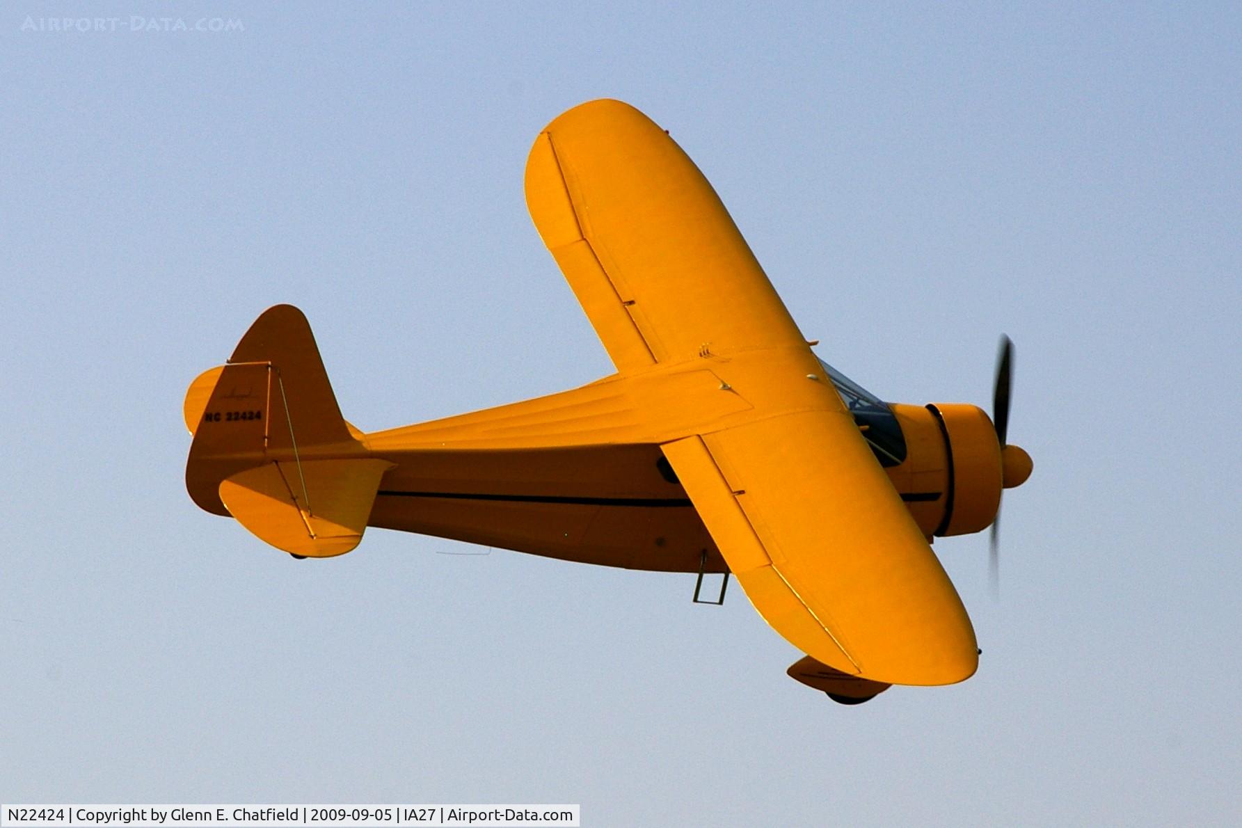 N22424, 1940 Howard Aircraft DGA-15P C/N 523, At the Antique Airplane Association Fly In.