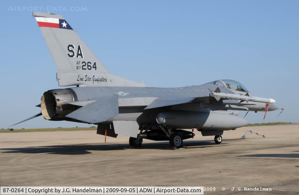 87-0264, 1987 General Dynamics F-16C Fighting Falcon C/N 5C-525, Texas ANG at NAF Washington