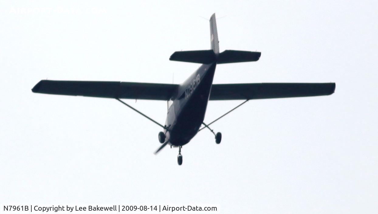 N7961B, 1957 Cessna 172 C/N 29761, Overflying Forest Lake, MN