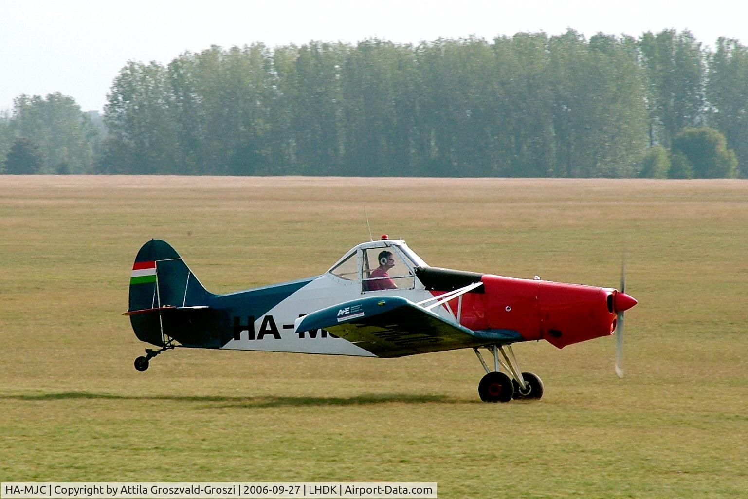 HA-MJC, 1966 Piper PA-25-235 Pawnee B C/N 25-3178, Dunakeszi Airport, Hungary - Take-off