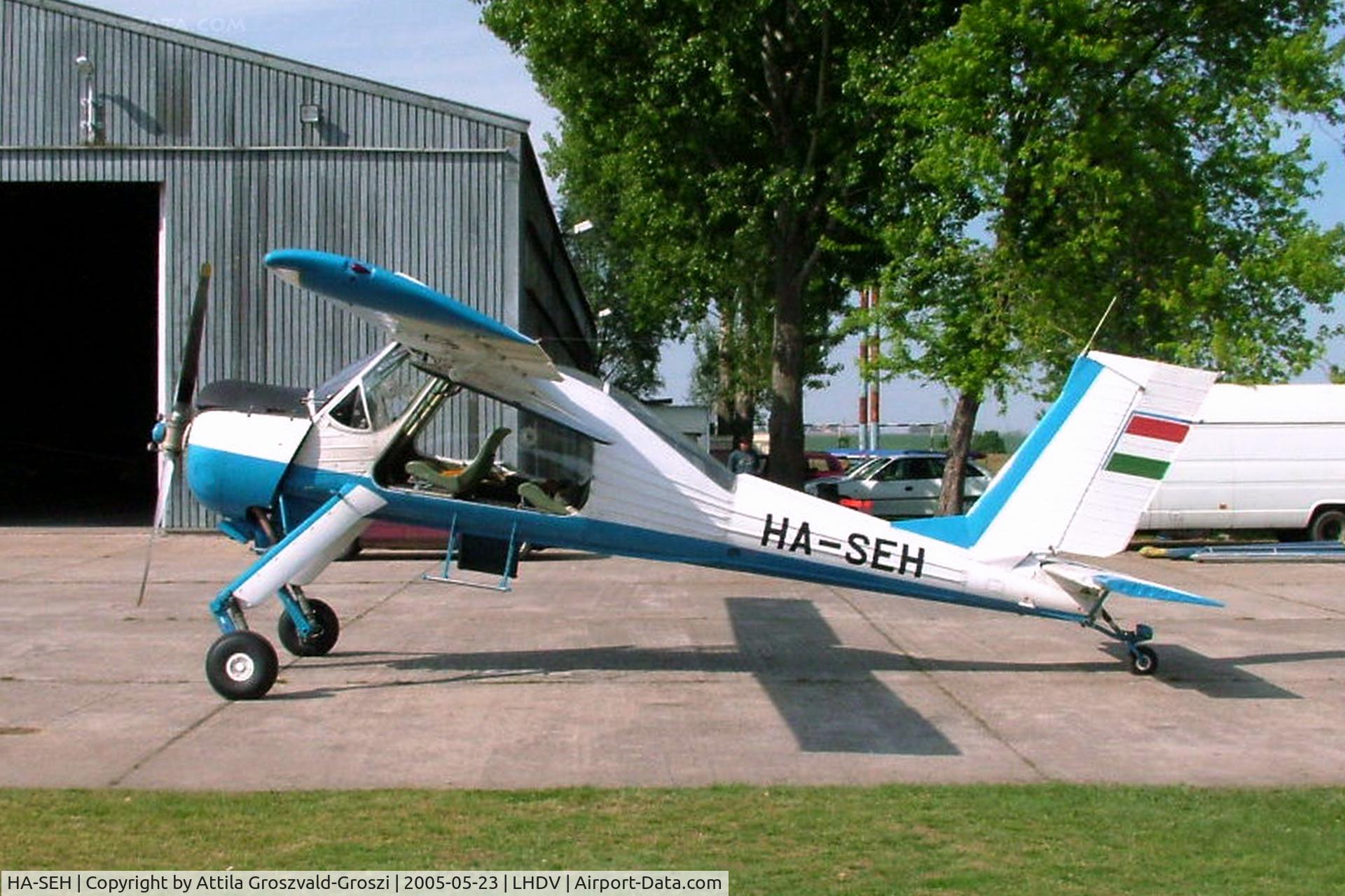 HA-SEH, 1982 PZL-Okecie PZL-104 Wilga 35A C/N 17820684, Dunaujváros Airport - 2005-06-03 Shattered in an airplane accident