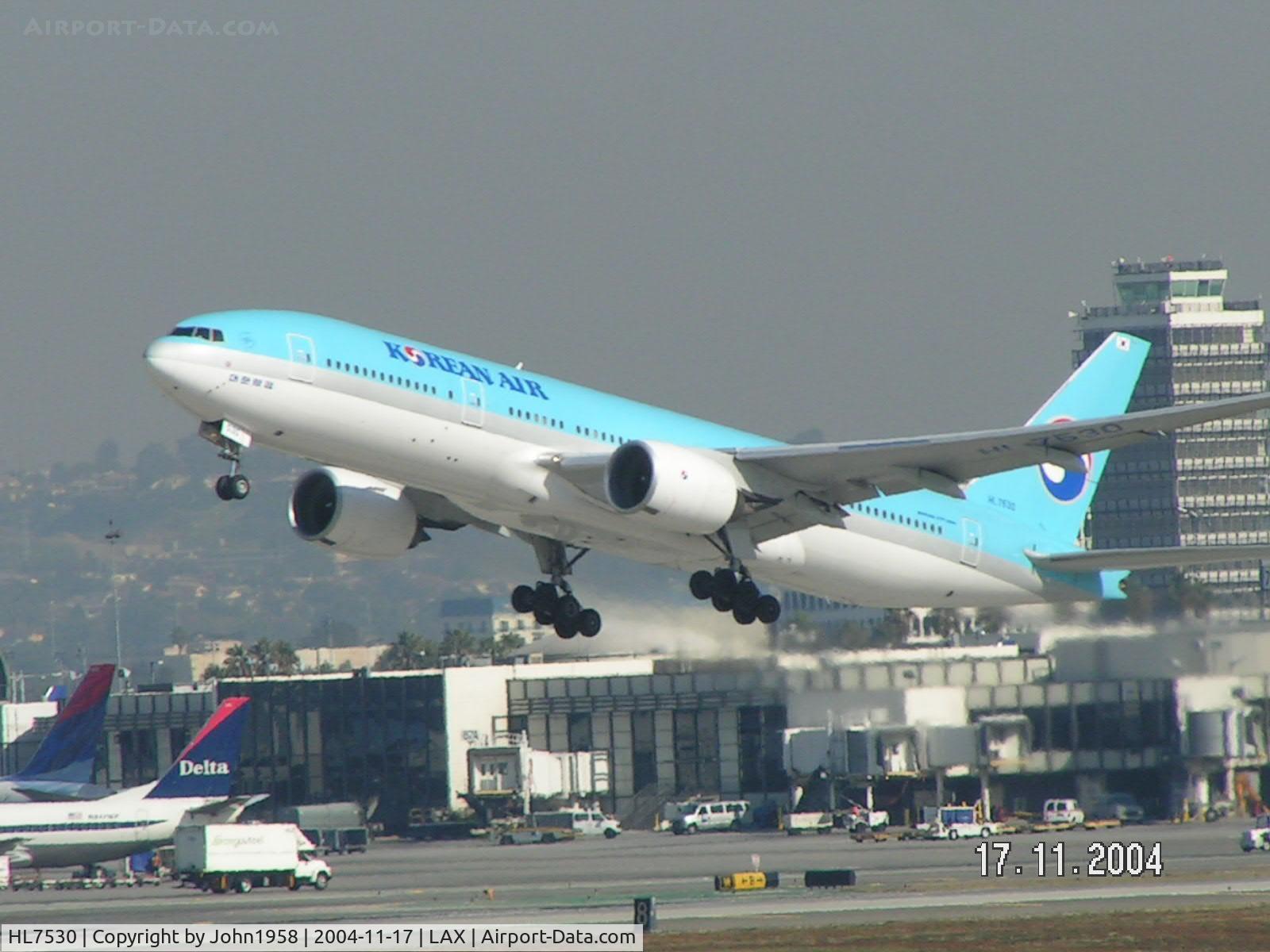 HL7530, 1997 Boeing 777-2B5/ER C/N 27945, Lifted early!!