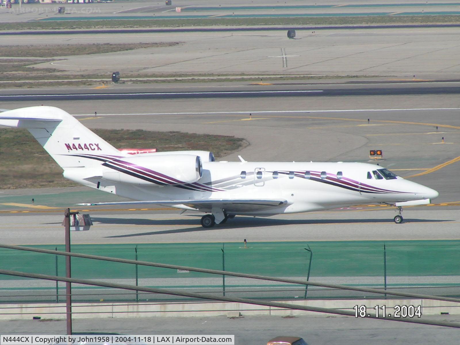 N444CX, 2000 Cessna 750 Citation X Citation X C/N 750-0125, Taxying in at LAX, southside