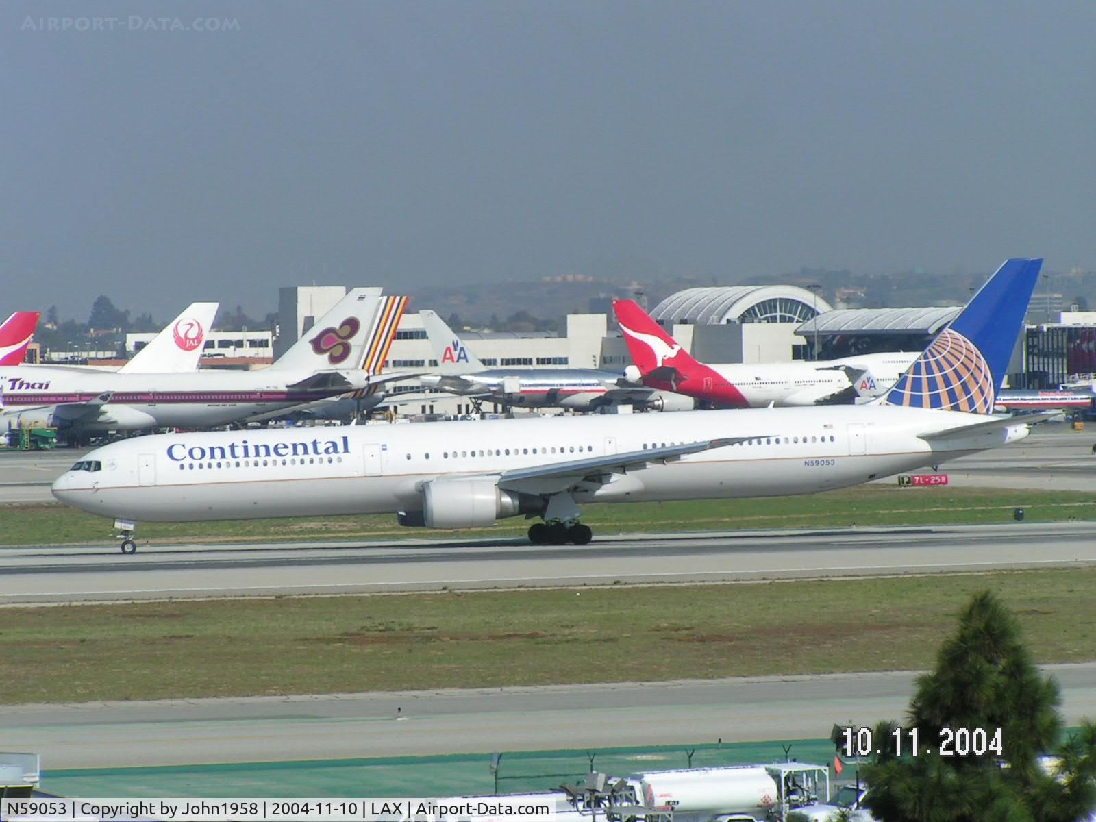 N59053, 2000 Boeing 767-424/ER C/N 29448, Just landed