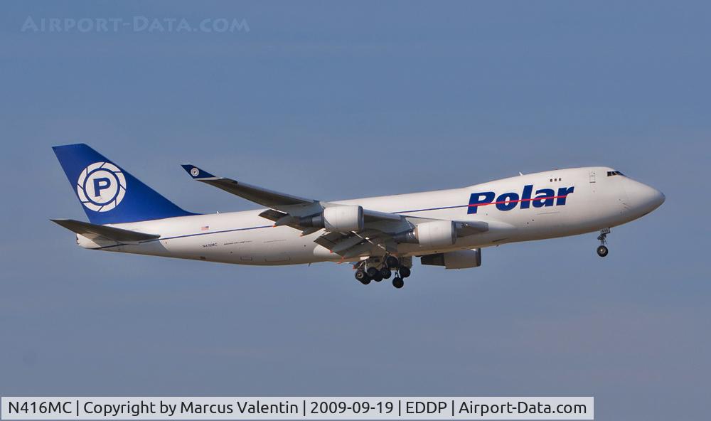 N416MC, 2002 Boeing 747-47UF C/N 32838/1307, Landing in Leipzig