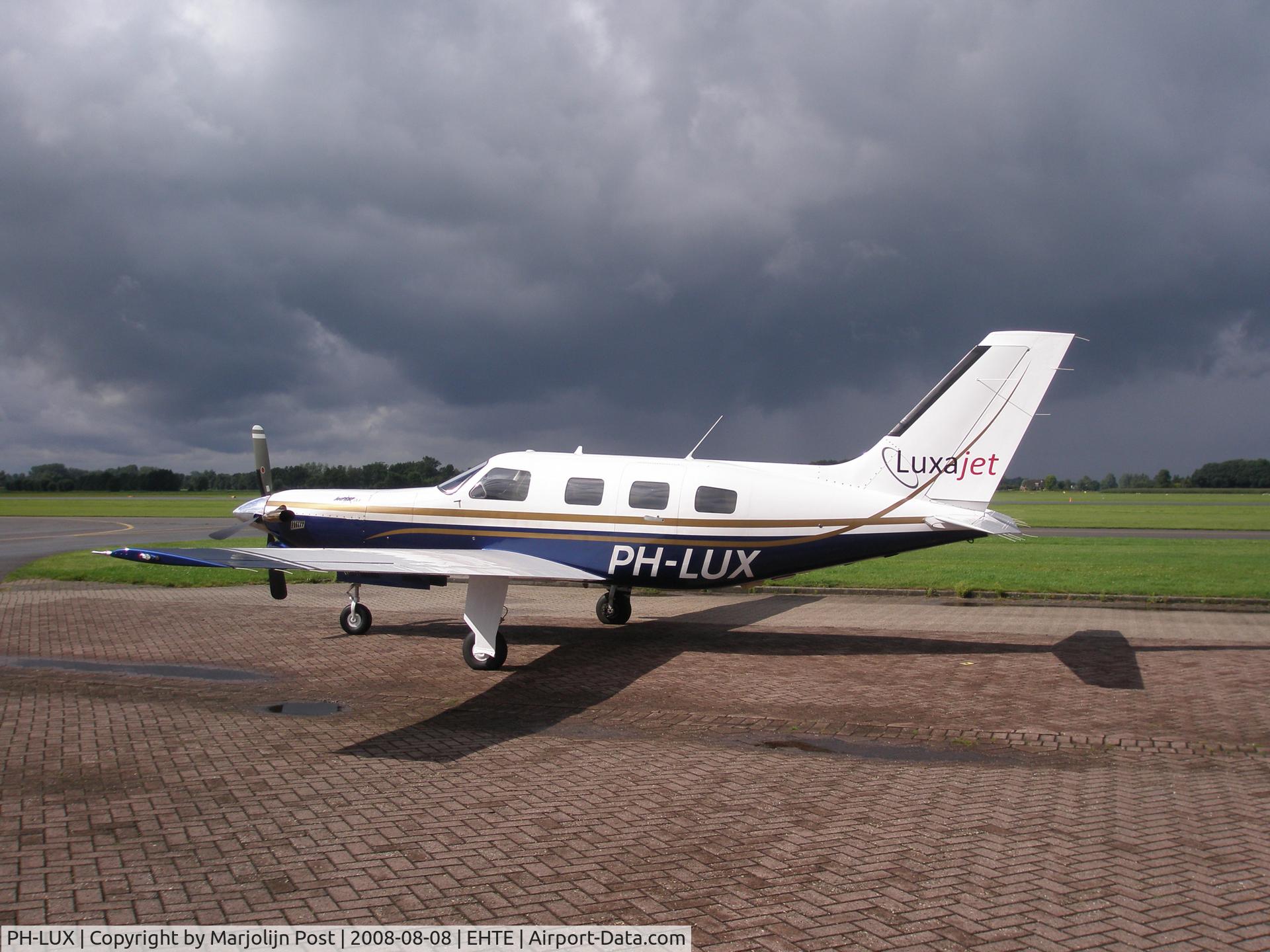 PH-LUX, 1995 Piper PA-46-350P Malibu Mirage C/N 4636011, visit @ Teuge Airport