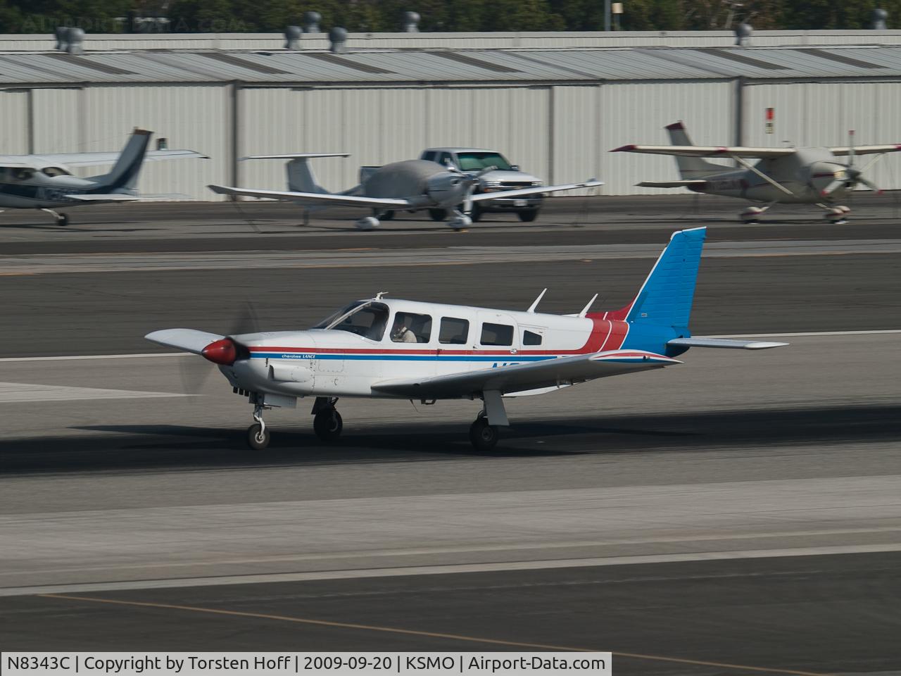 N8343C, 1975 Piper PA-32R-300 Cherokee Lance C/N 32R-7680096, N8343C departing from RWY 21
