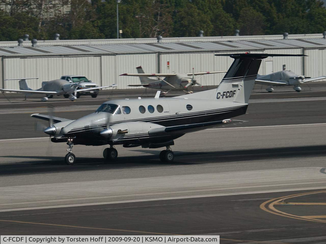 C-FCDF, 1980 Beech F90 King Air C/N LA-81, C-FCDF departing from RWY 21