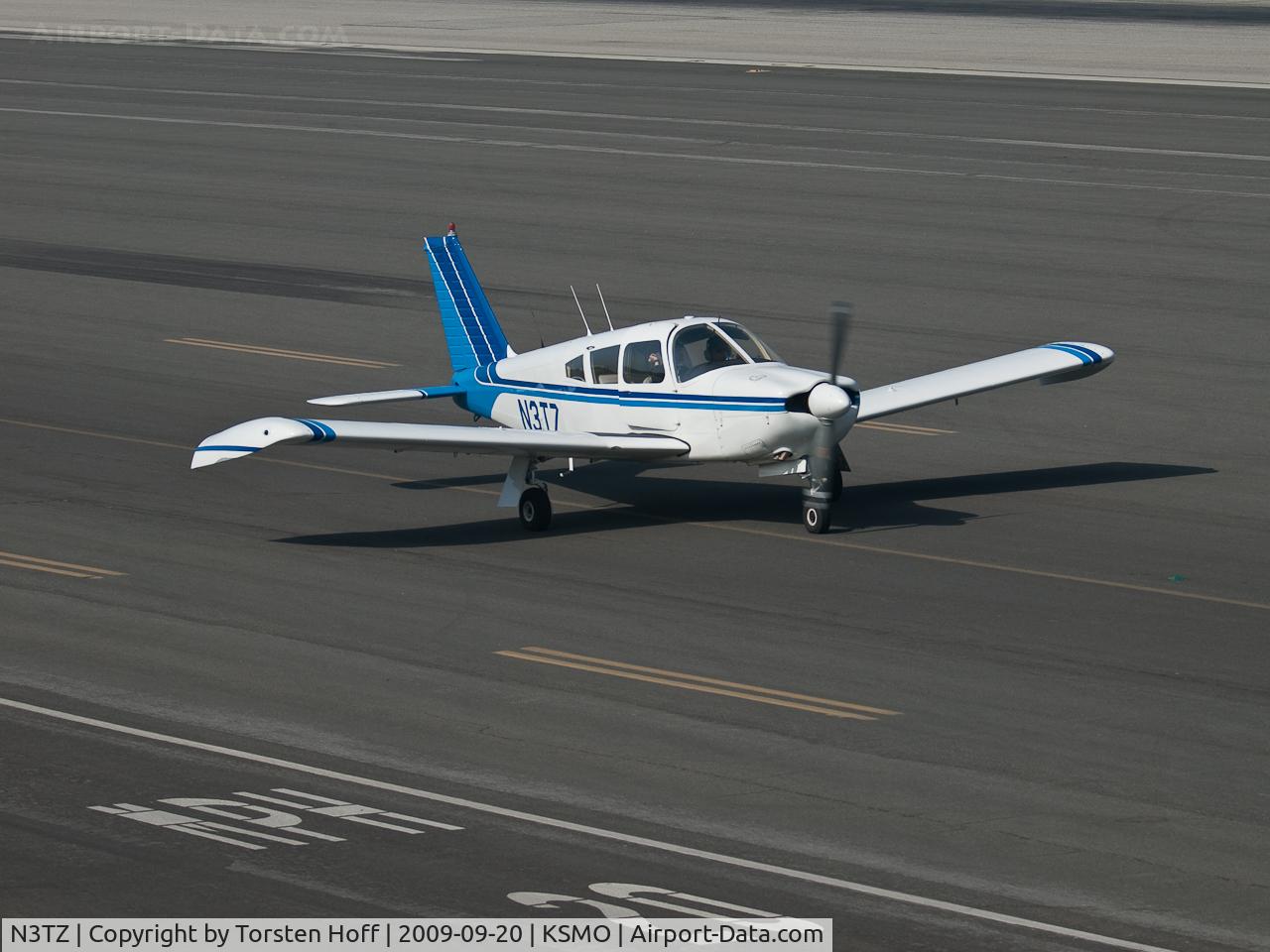 N3TZ, 1968 Piper PA-28R-180 Cherokee Arrow C/N 28R-30490, N3TZ taxiing