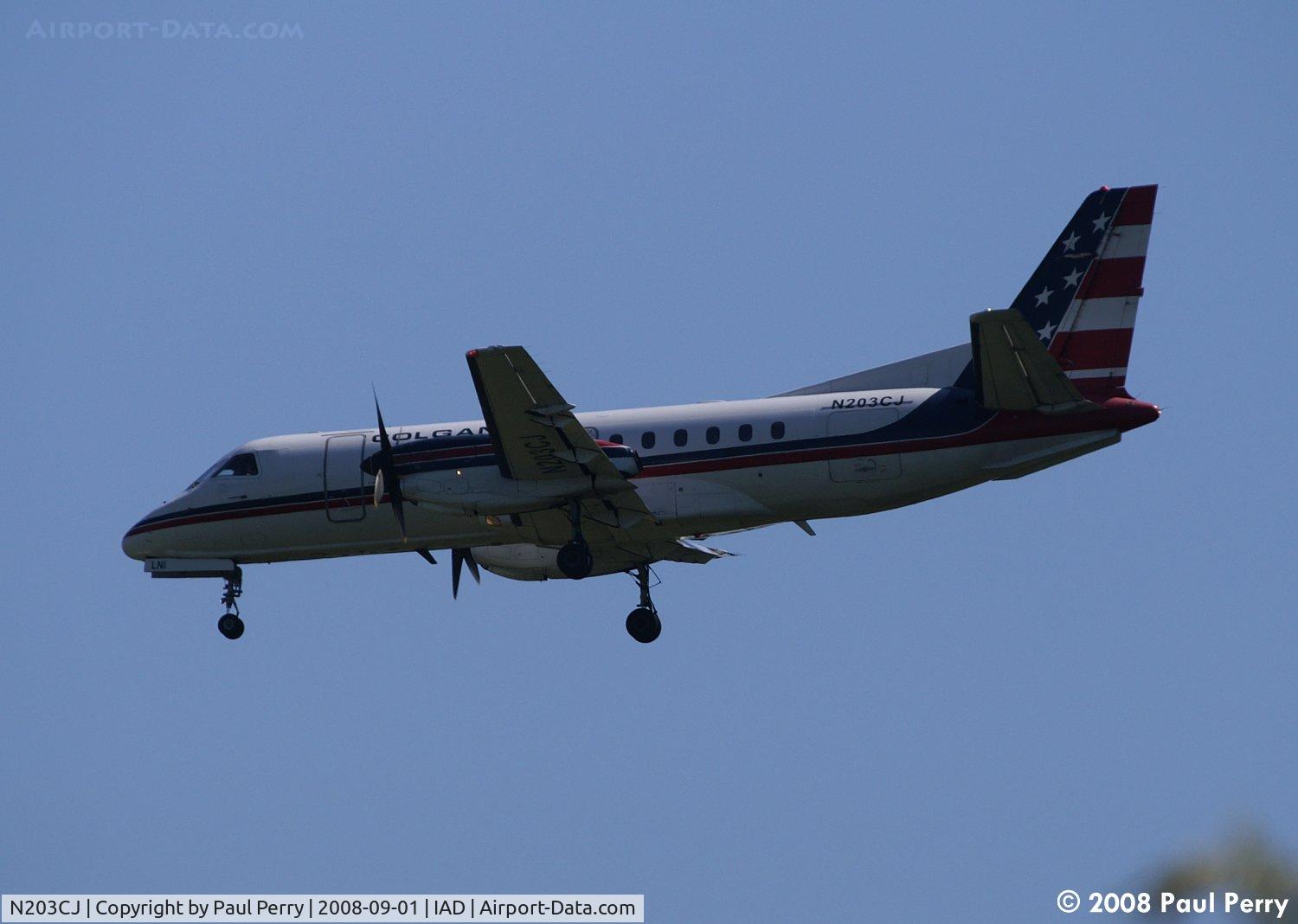 N203CJ, 1990 Saab 340B C/N 340B-203, Colgan carrier roaring by