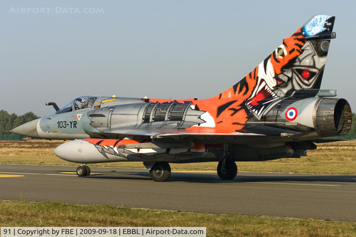 91, Dassault Mirage 2000C C/N 346, taxiing to the active