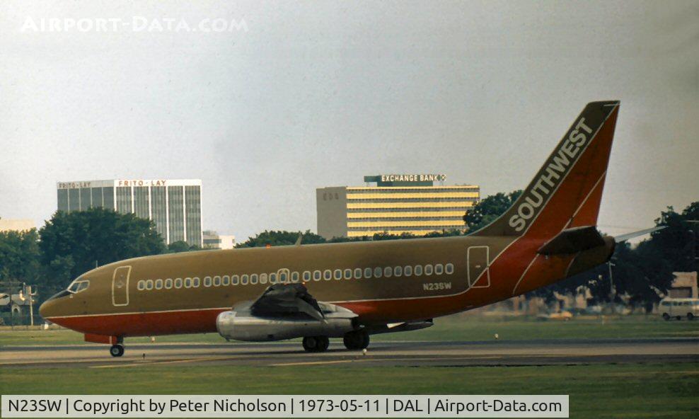 N23SW, 1977 Boeing 737-2H4 C/N 21338, Boeing 737-2H4 of Southwest Airlines at Love Field, Dallas in May 1973.