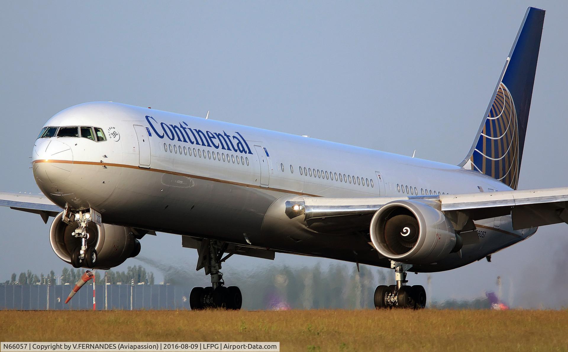 N66057, 2002 Boeing 767-424/ER C/N 29452, touch