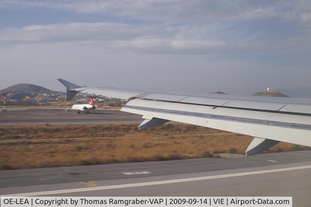 OE-LEA, 2005 Airbus A320-214 C/N 2529, FlyNiki Airbus A320 inflight VIE-HER