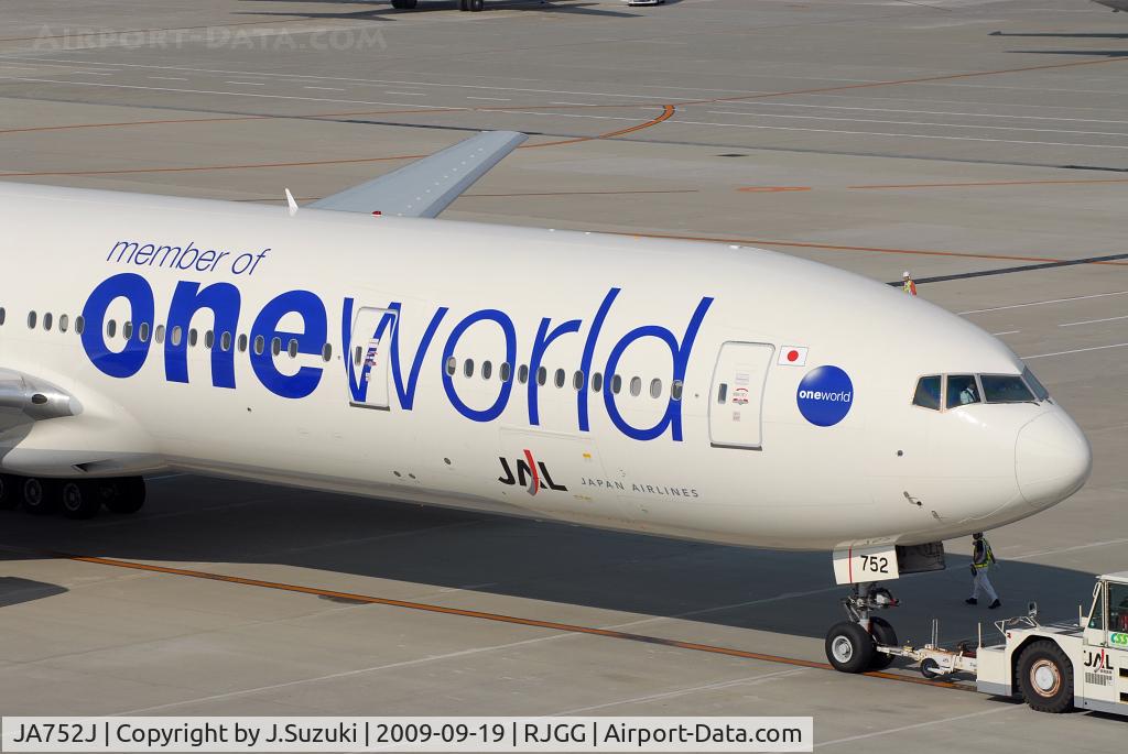 JA752J, 2003 Boeing 777-346 C/N 27655, JAL B777-300 One World c/s