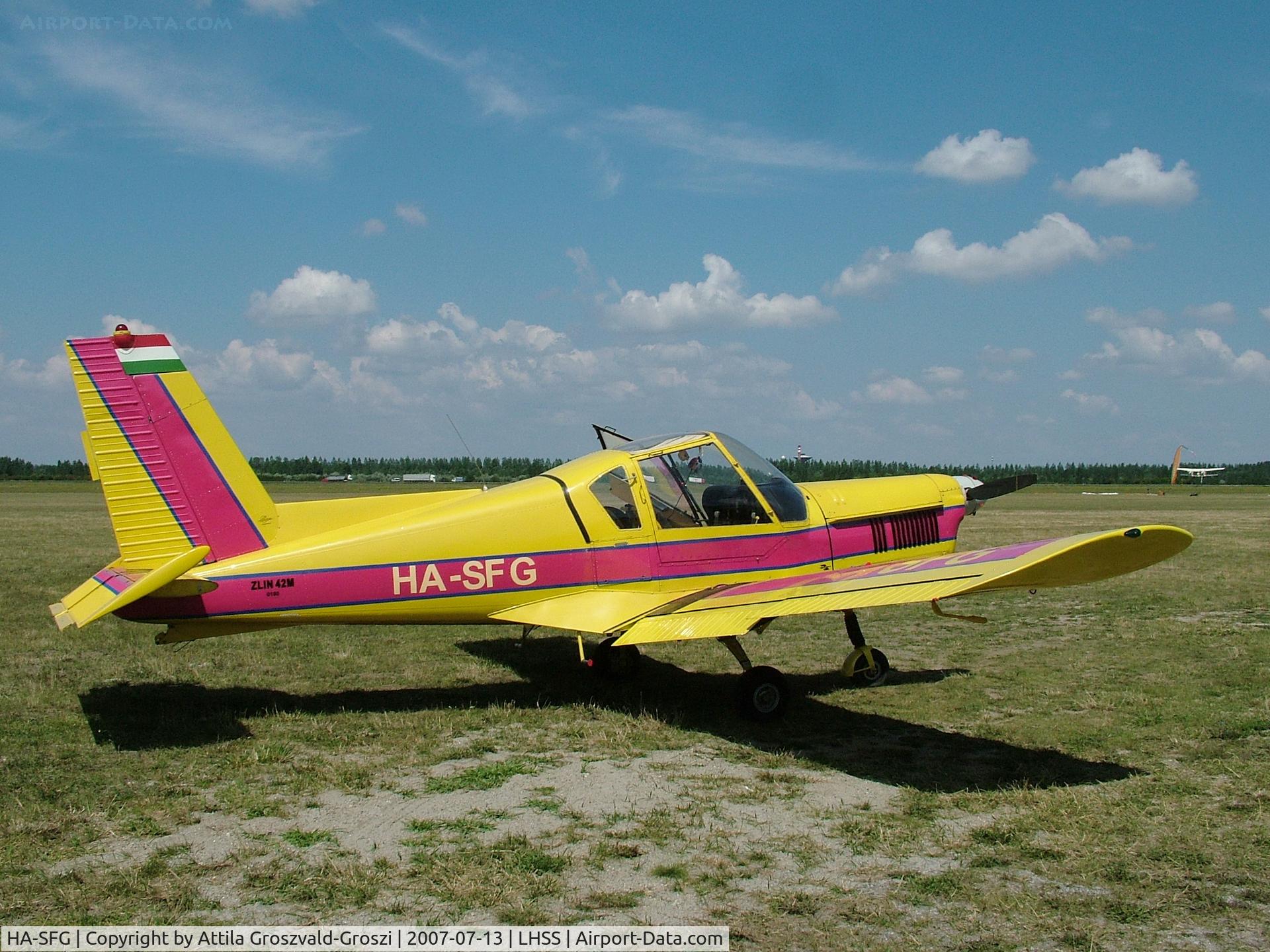 HA-SFG, 1979 Zlin Z-42M C/N 0180/06, Szolnok-Szandaszölös Airfield