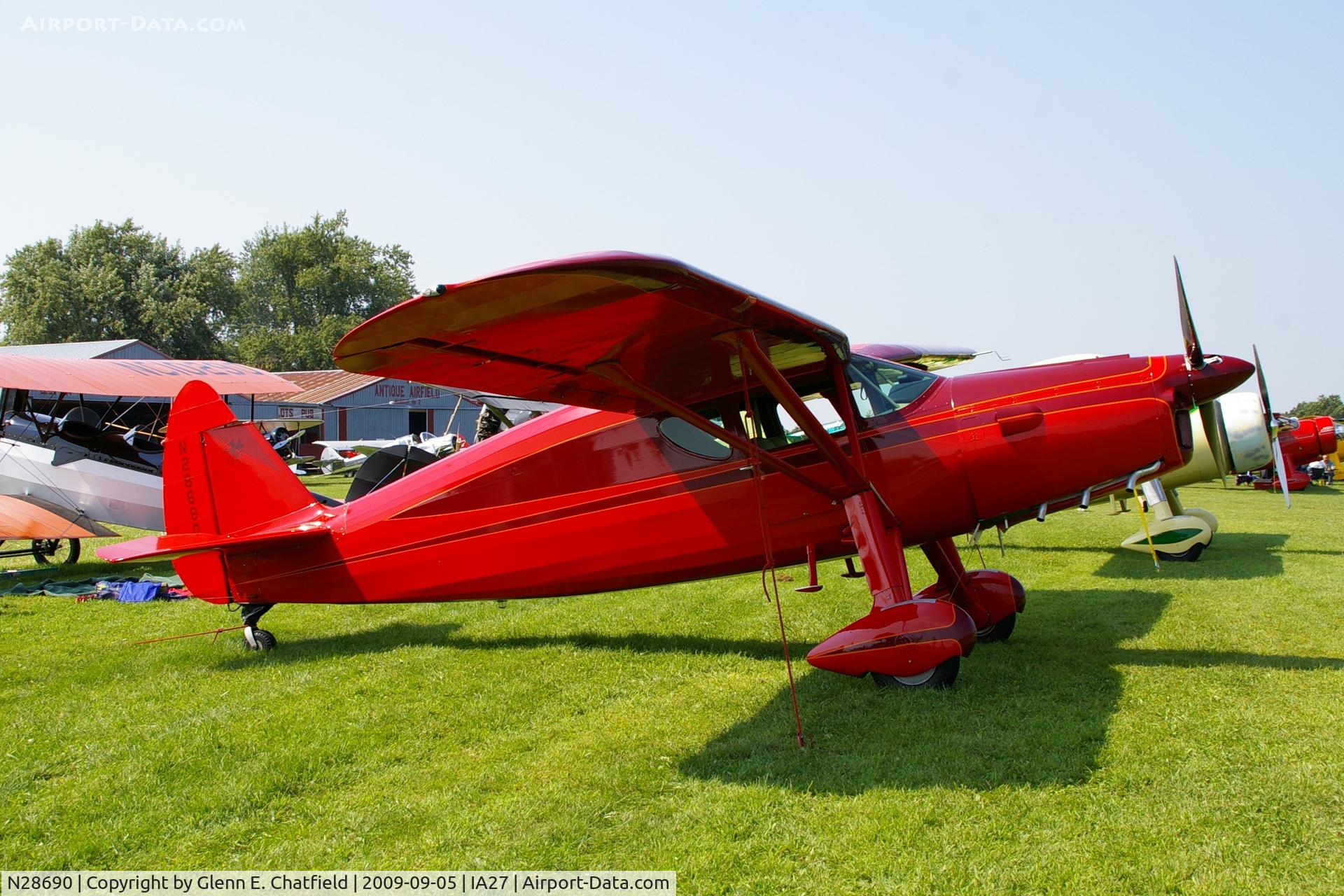 N28690, 1941 Fairchild 24W-41A C/N W41A-111, At the Antique Airplane Association Fly In.