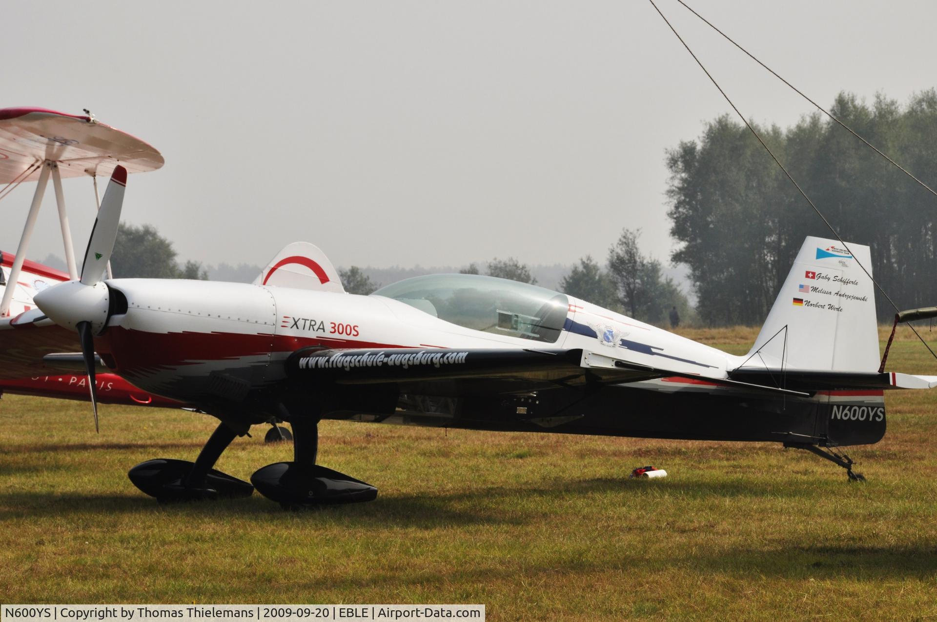 N600YS, 1994 Extra EA-300S C/N 022, Sanicole Airshow 2009
