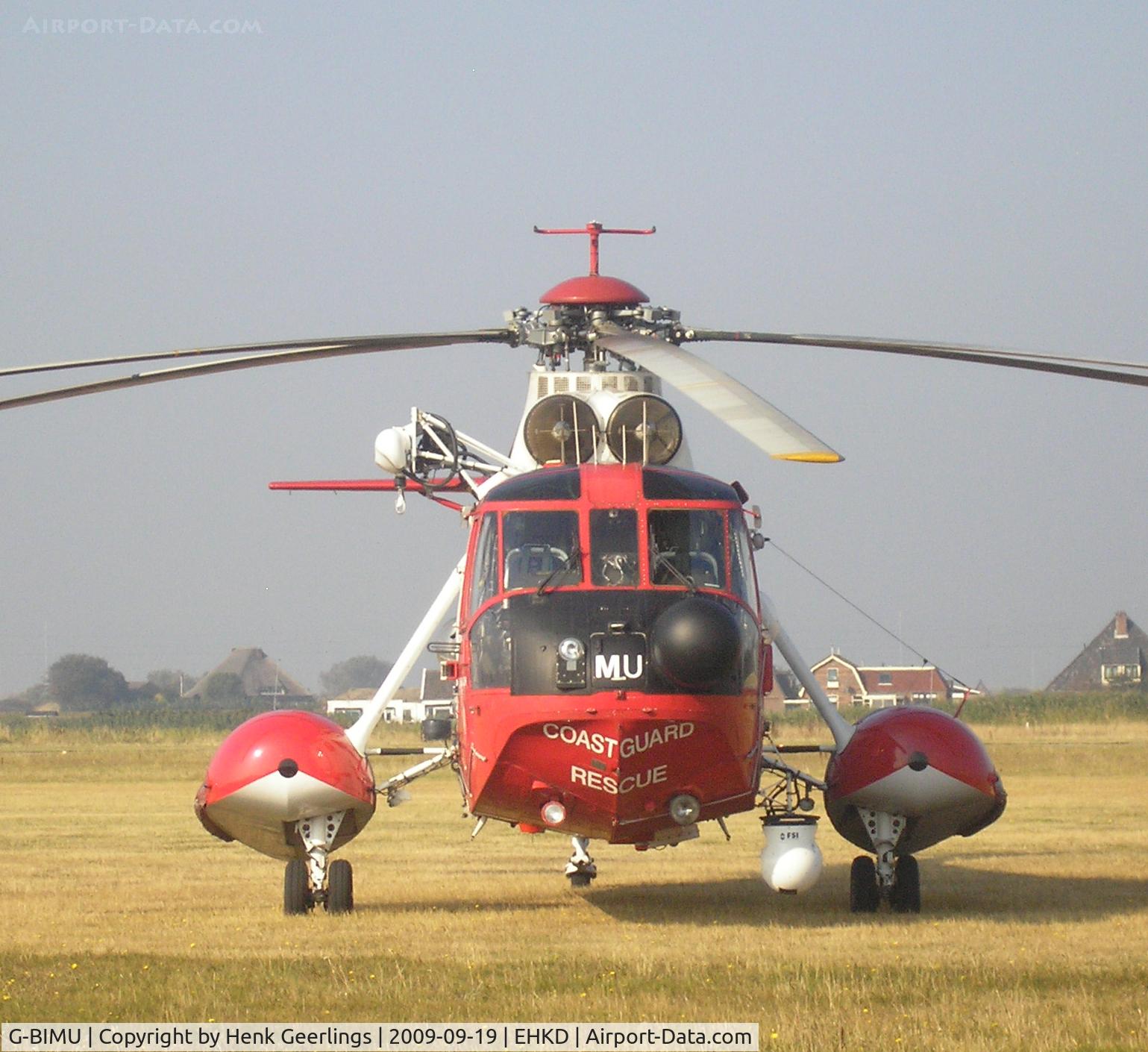 G-BIMU, 1974 Sikorsky S-61N C/N 61752, Heldair Show Maritiem , Den Helder  19 sep 2009