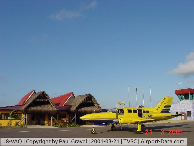 J8-VAQ, Cessna 402C C/N 402C-0219, SVG Air Rstol C402B Canouan