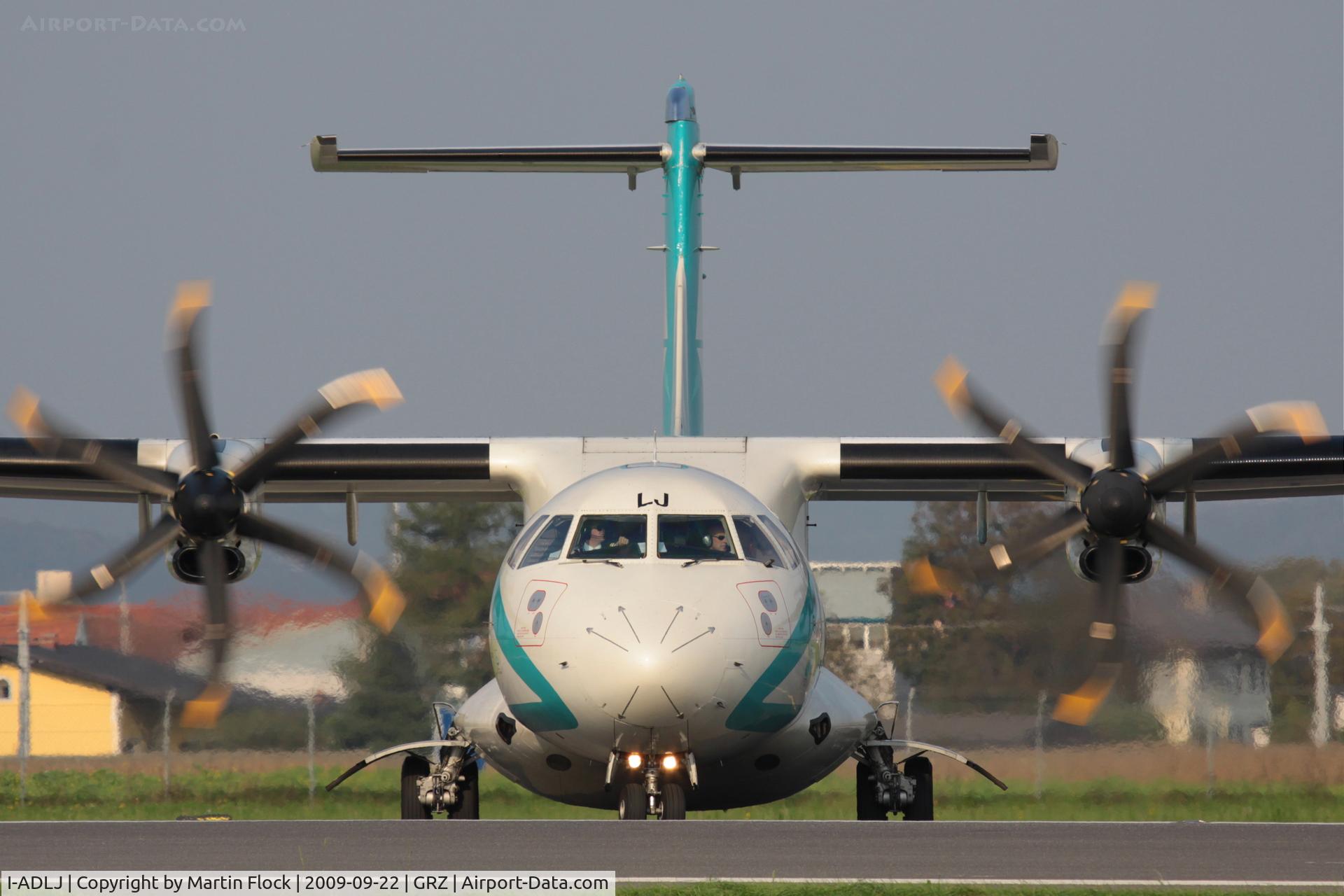 I-ADLJ, 2002 ATR 72-212A C/N 686, .