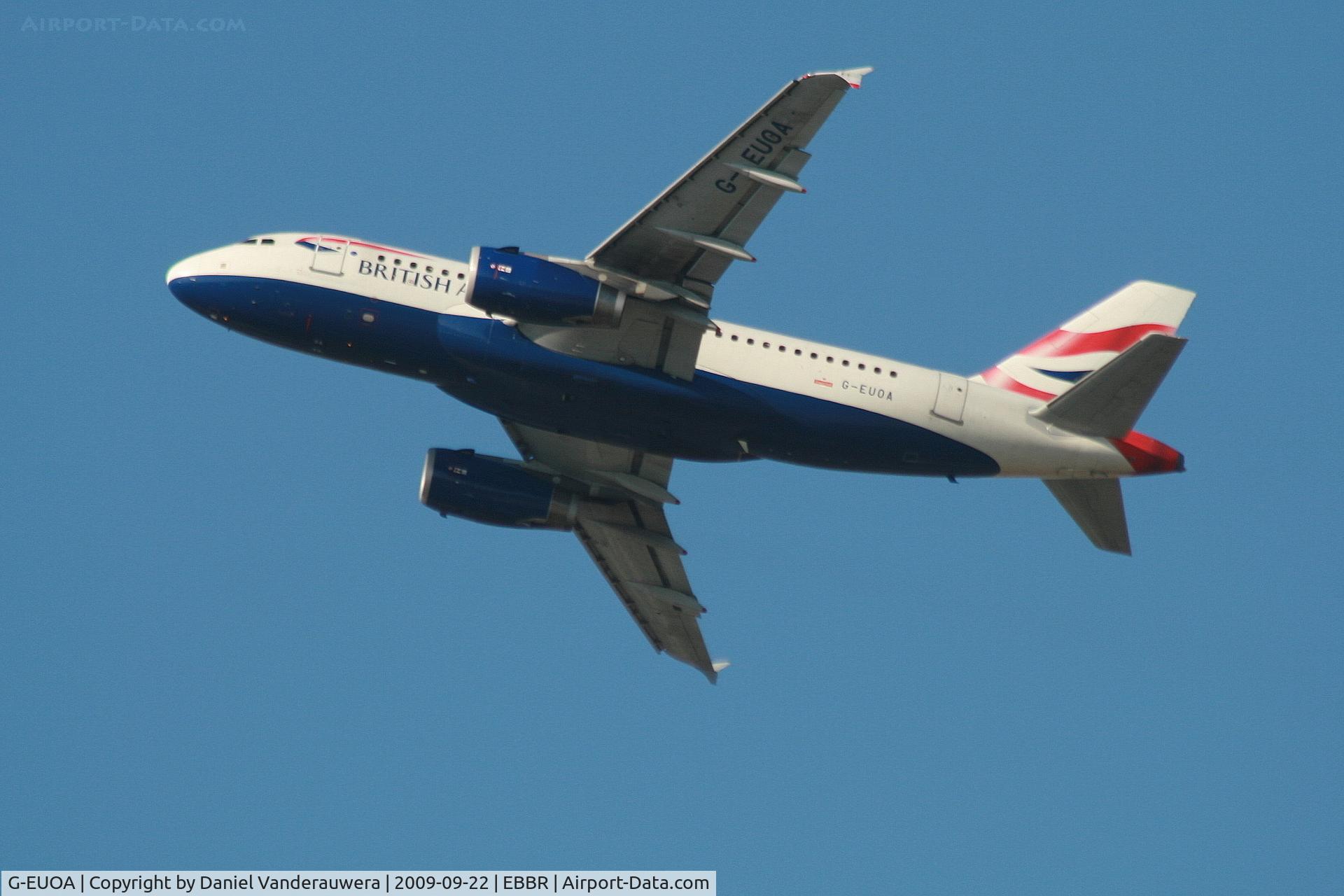 G-EUOA, 2001 Airbus A319-131 C/N 1513, Flight BA395 is taking off from rwy 25R