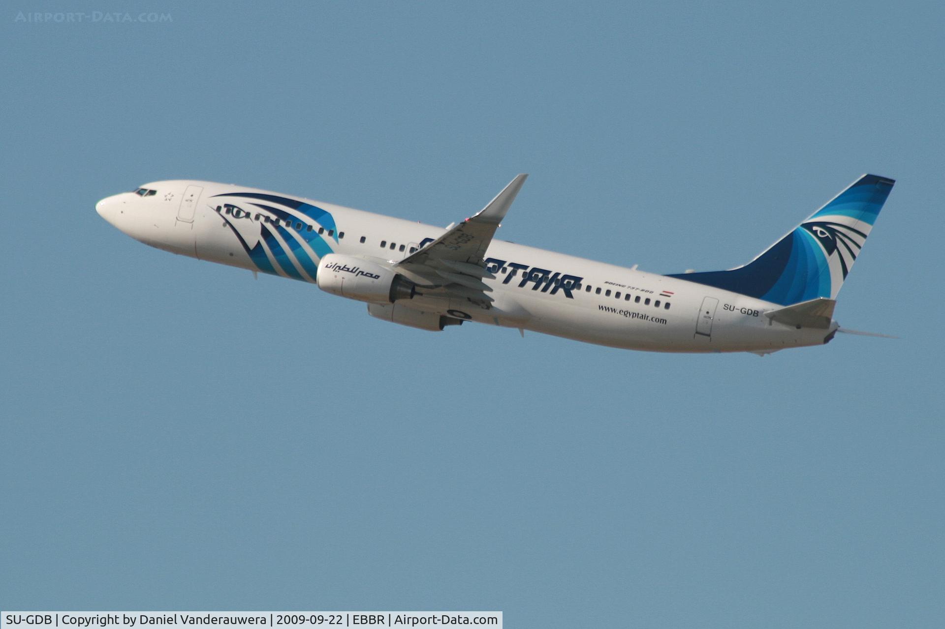 SU-GDB, 2009 Boeing 737-866 C/N 35567, Flight MS726 is taking off from rwy 25R