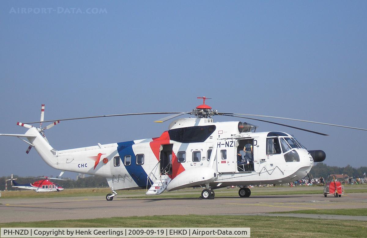 PH-NZD, 1971 Sikorsky S-61N C/N 61489, CHC Helicopters ; Heldair Show Maritiem , Den Helder  19 sep 2009