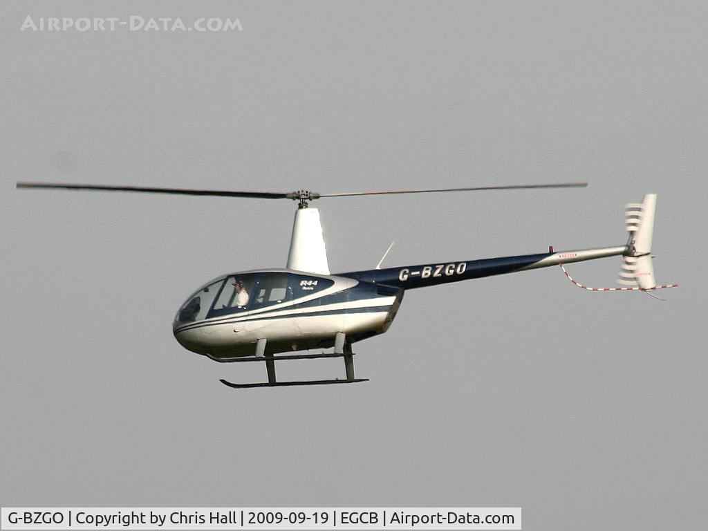 G-BZGO, 2000 Robinson R44 Astro C/N 0757, Barton Fly-in and Open Day