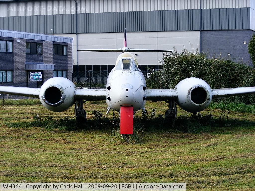WH364, Gloster Meteor F.8 C/N Not found WH364, displayed by the airport perimeter fence