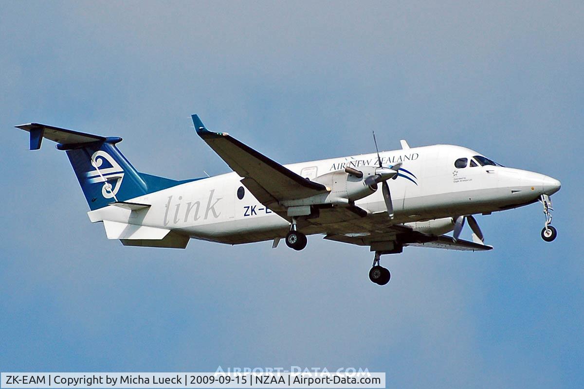 ZK-EAM, 2002 Beech 1900D C/N UE-436, At Auckland