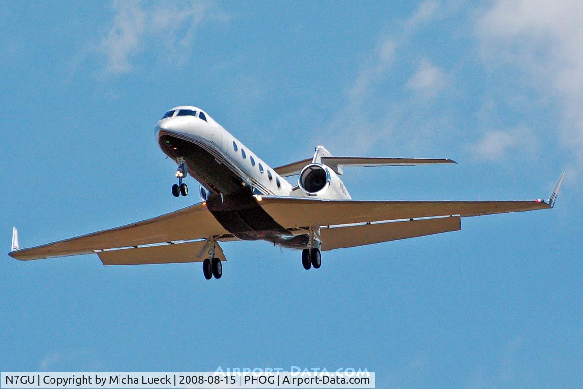 N7GU, 2008 Gulfstream Aerospace GIV-X (G450) C/N 4118, At Maui