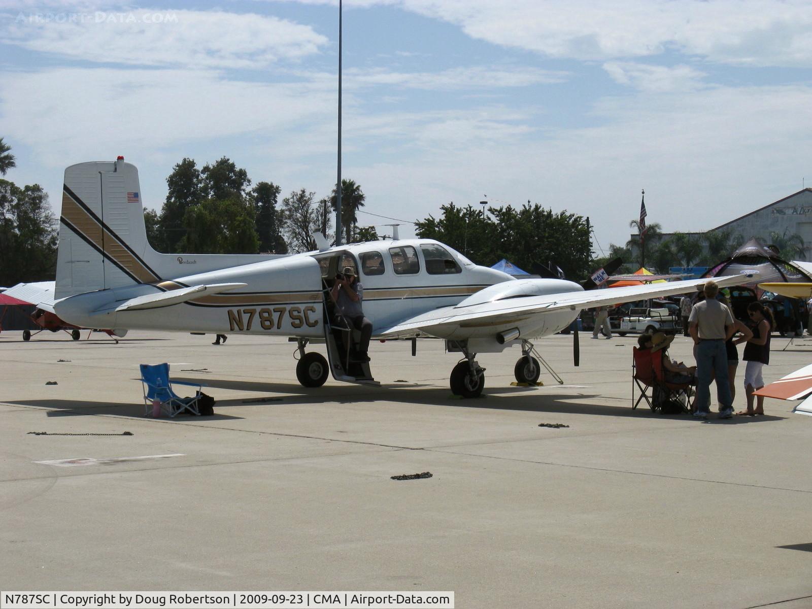 N787SC, 1962 Beech D50E Twin Bonanza C/N DH-324, 1962 Beech D50E TWIN BONANZA, two Lycoming GO-480-G2F6 295 Hp each, three abreast seating-pilot & two copilots, airstair door