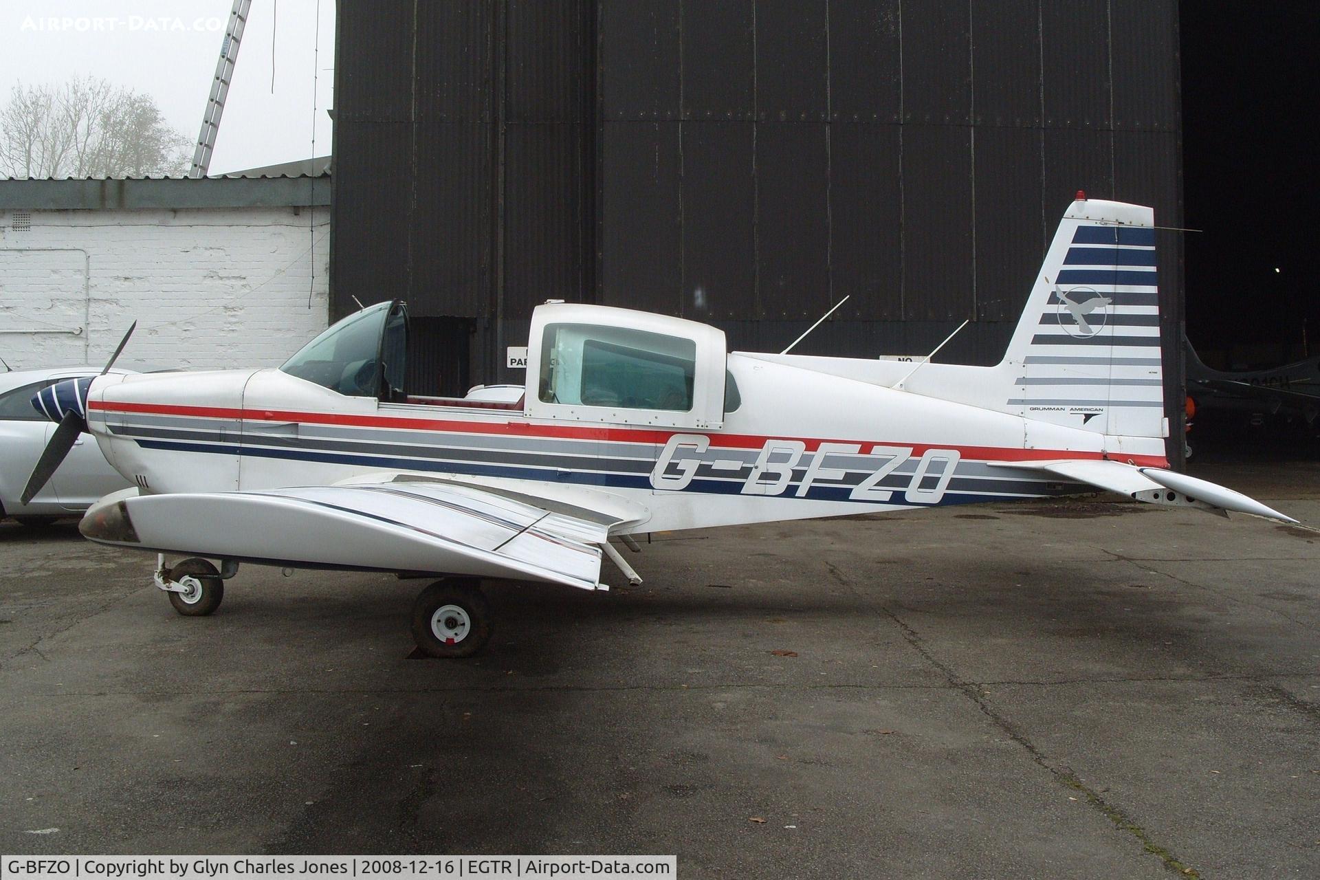 G-BFZO, 1978 Grumman American AA-5A Cheetah C/N AA5A-0697, Taken on a quiet cold and foggy day. With thanks to Elstree control tower who granted me authority to take photographs on the aerodrome.