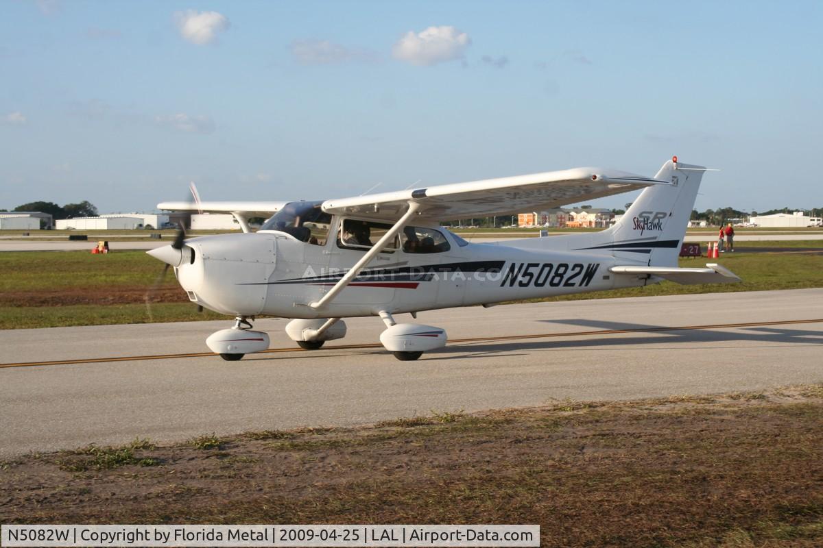 N5082W, 2001 Cessna 172S C/N 172S8970, Cessna 172S