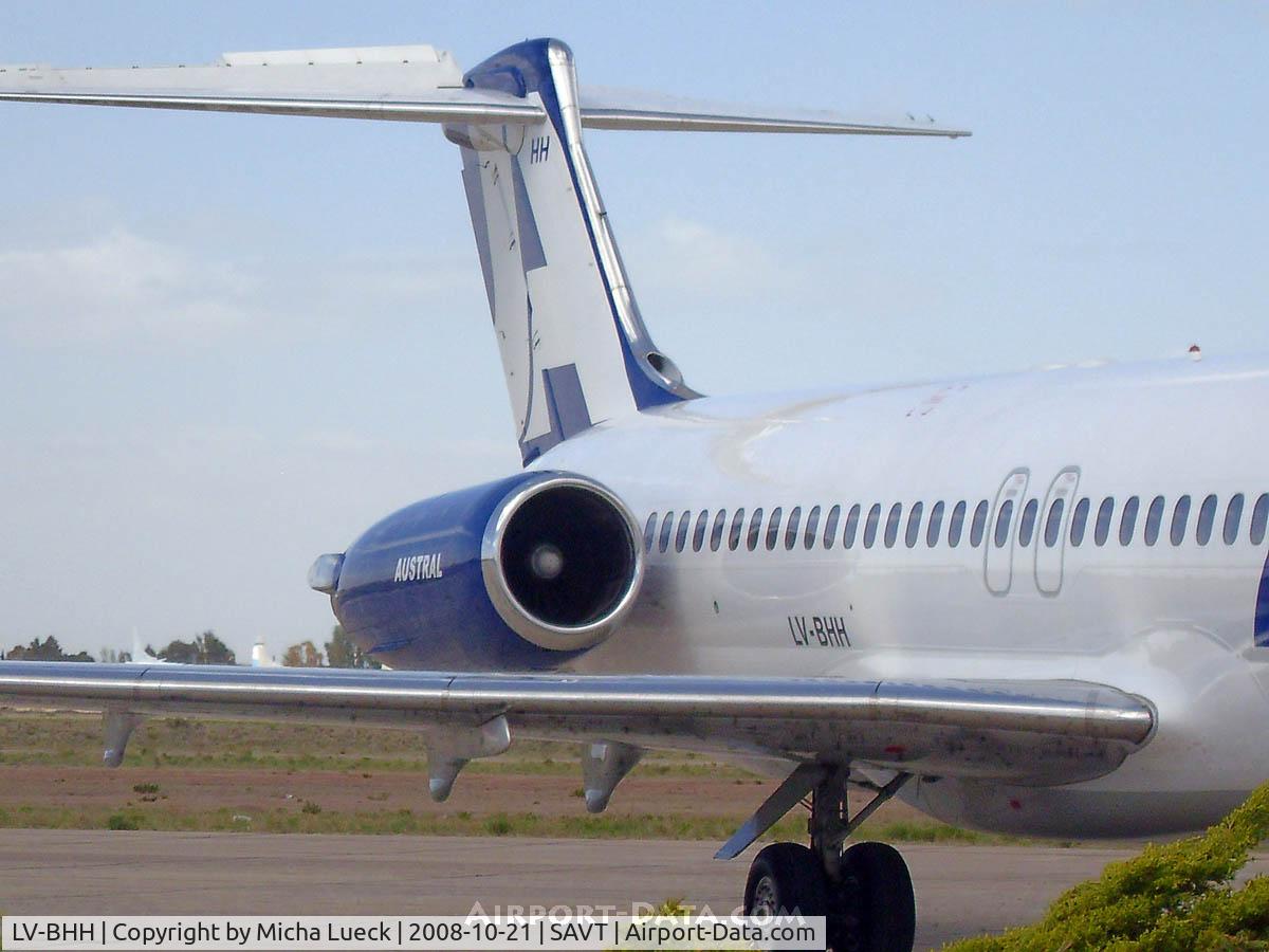 LV-BHH, 1989 McDonnell Douglas MD-83 (DC-9-83) C/N 49741, At Trelew