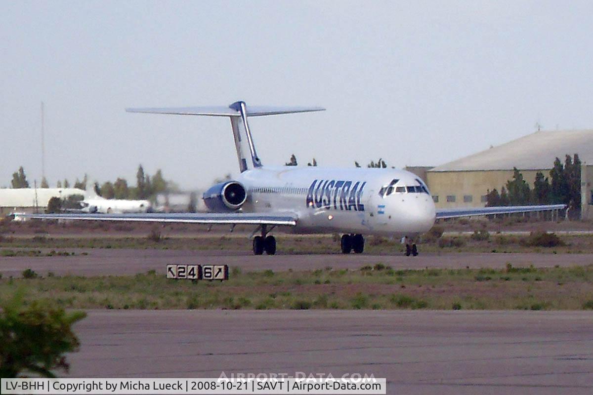 LV-BHH, 1989 McDonnell Douglas MD-83 (DC-9-83) C/N 49741, At Trelew