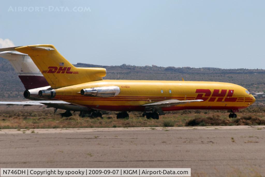 N746DH, 1980 Boeing 727-224 C/N 22252, Stored at Kingman Airport (AR)