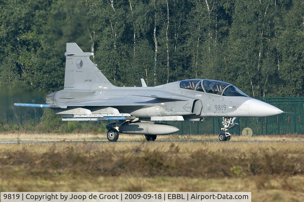 9819, Saab JAS-39D Gripen C/N 39819, participant of the 2009 NATO Tiger Meet