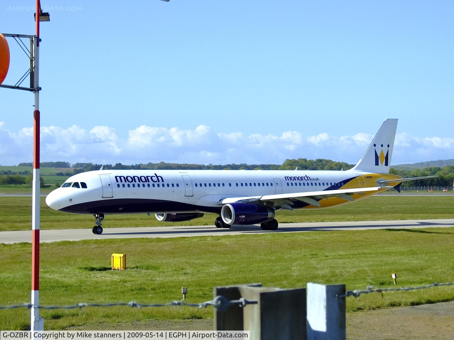 G-OZBR, 2002 Airbus A321-231 C/N 1794, Monarch airlines A321 Taxiing to runway 06 at EDI