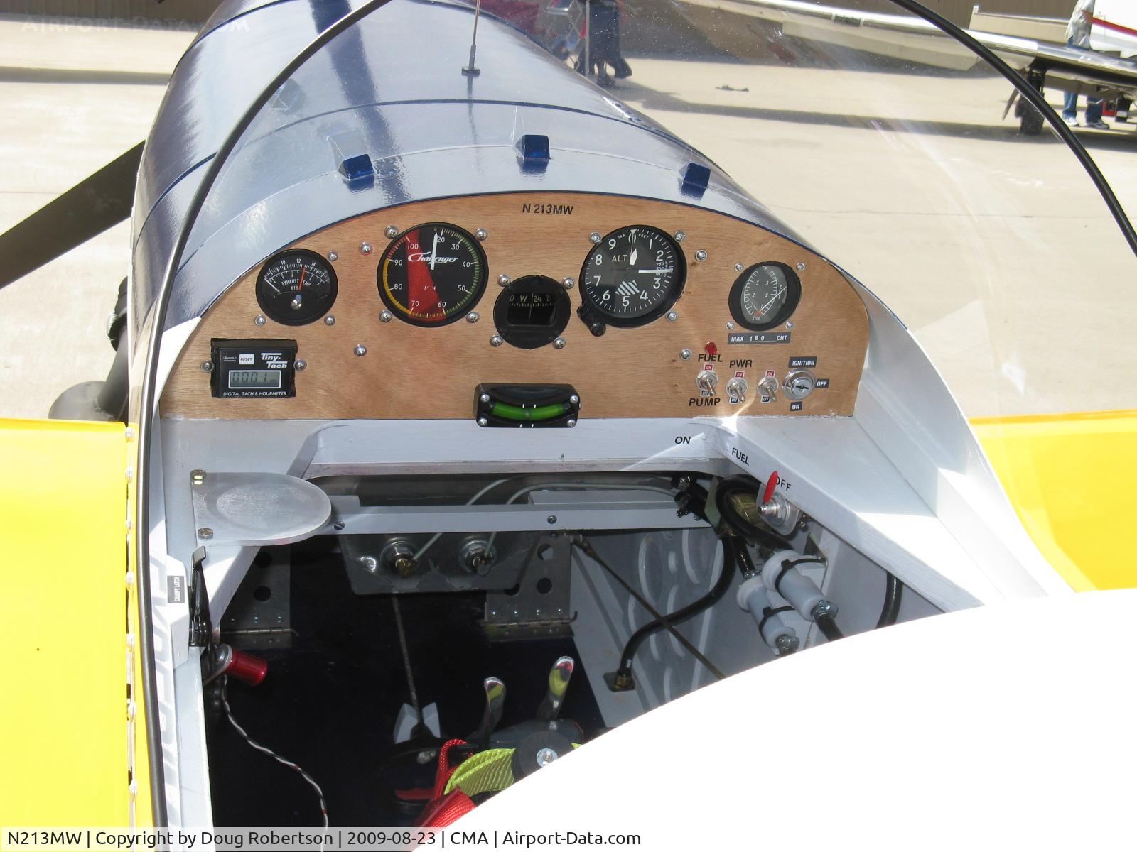 N213MW, Team Mini-Max 1030 C/N 001, Lewis MINI MAX 1030 Ser.001, Cuyuna 35 Hp 2 cylinder 6,500 rpm with 2.48/1 planetary reduction drive, panel