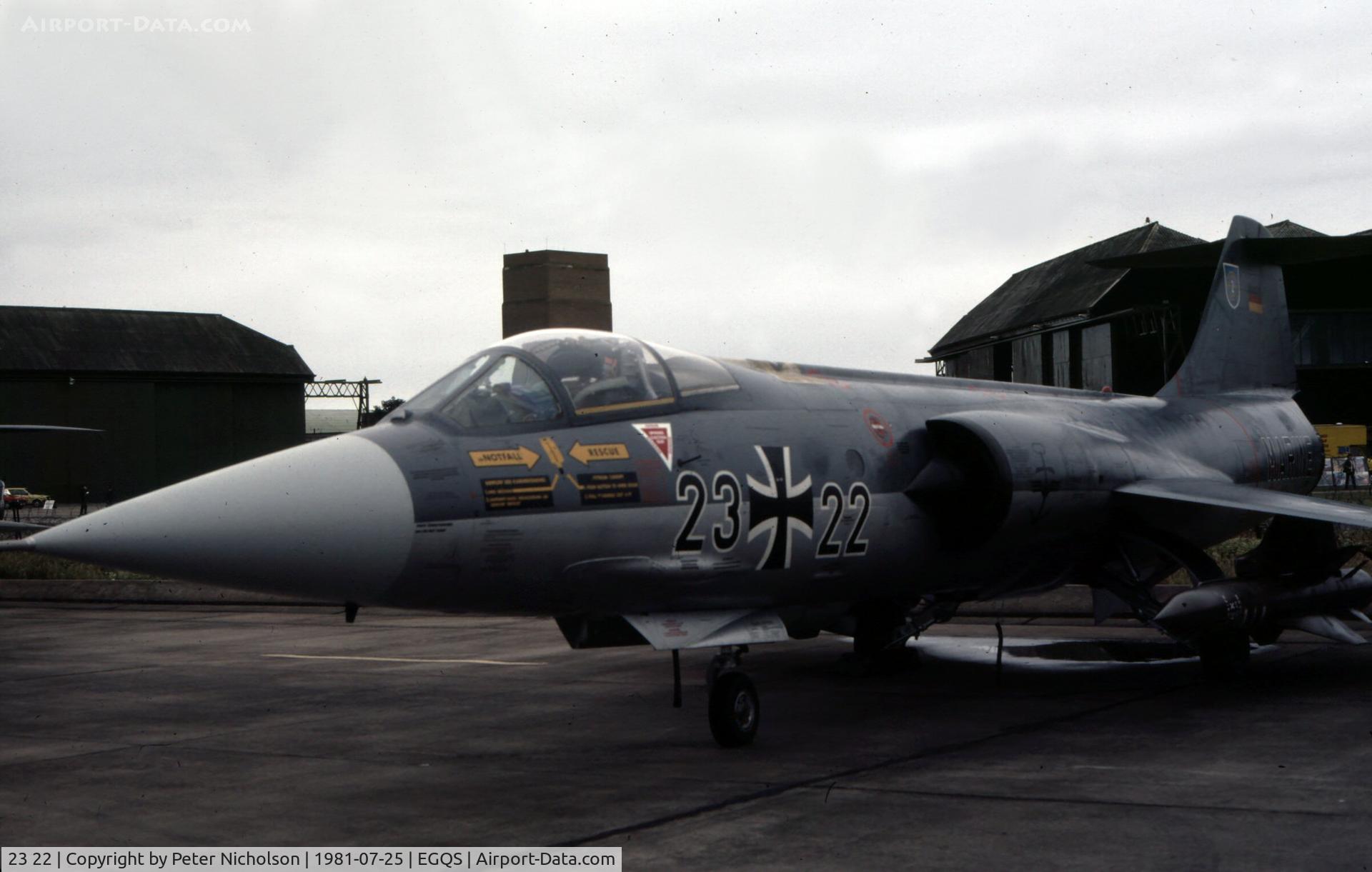 23 22, Lockheed F-104G Starfighter C/N 683-7206, Another view of the MFG-2 Starfighter at the 1981 RAF Lossiemouth Airshow.