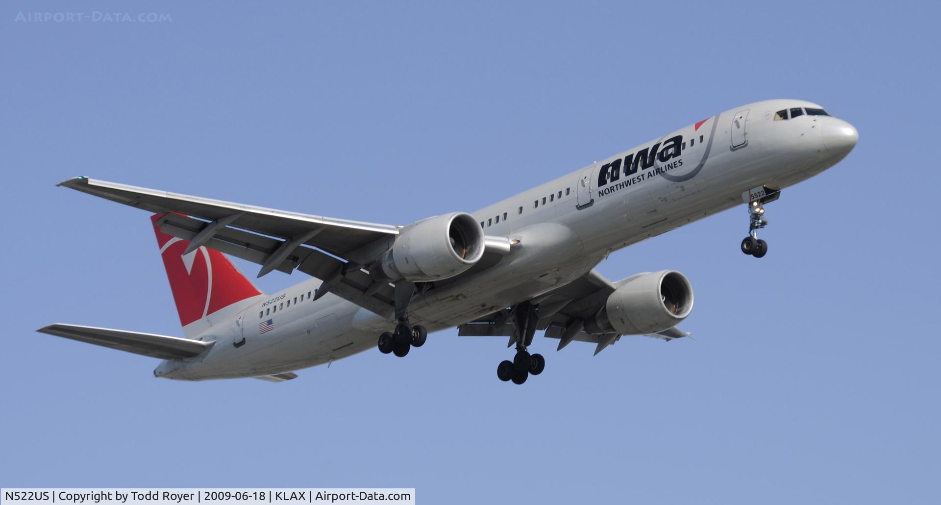 N522US, 1987 Boeing 757-251 C/N 23616, Landing 24R at LAX